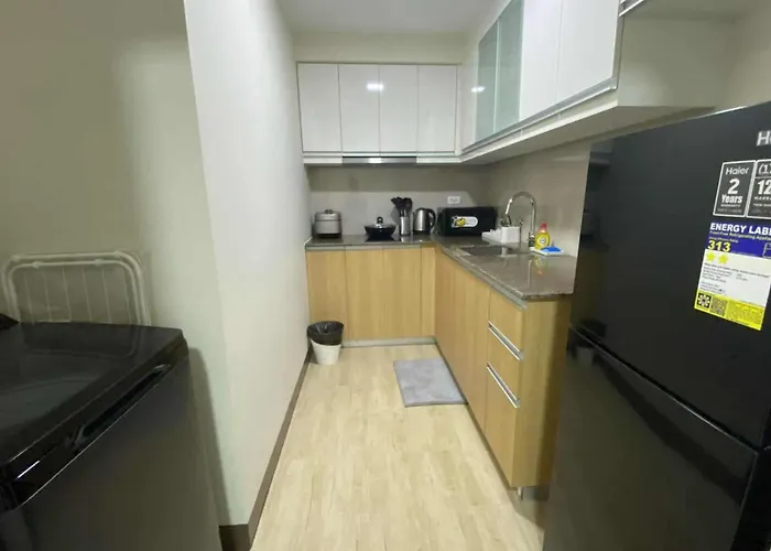 Appartement Bright Condo-gentry Manor 2 Mins To Okada - 6g Manille