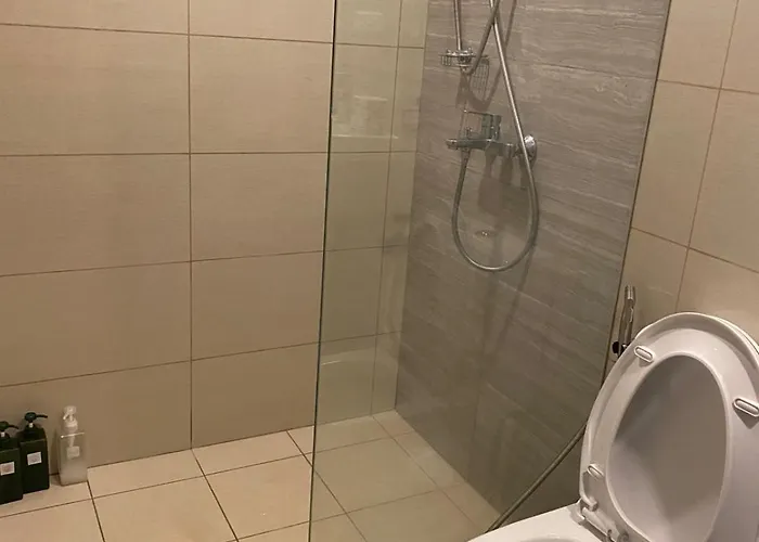 Bright Condo-gentry Manor 2 Mins To Okada - 6g Manille