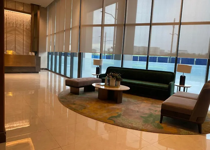 Bright Condo-gentry Manor 2 Mins To Okada - 6g * Manille