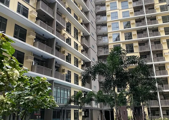 Bright Condo-gentry Manor 2 Mins To Okada - 6g *
