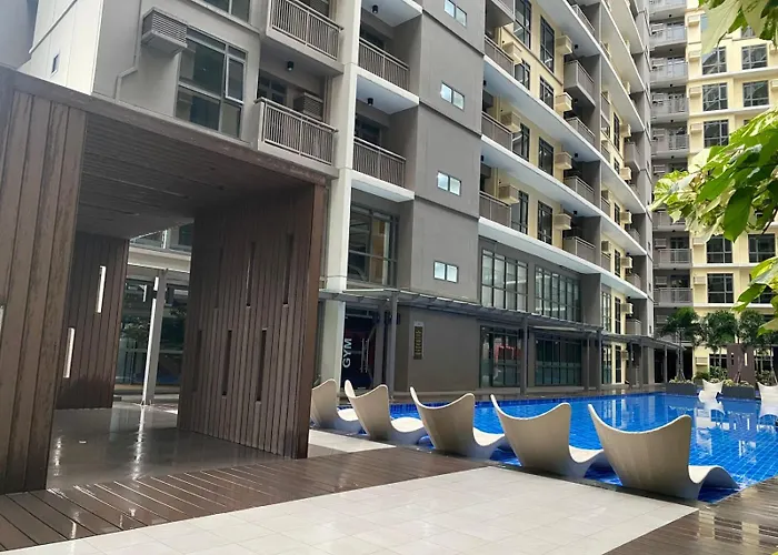 Appartement Bright Condo-gentry Manor 2 Mins To Okada - 6g Manille