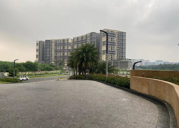 Bright Condo-gentry Manor 2 Mins To Okada - 6g Manille