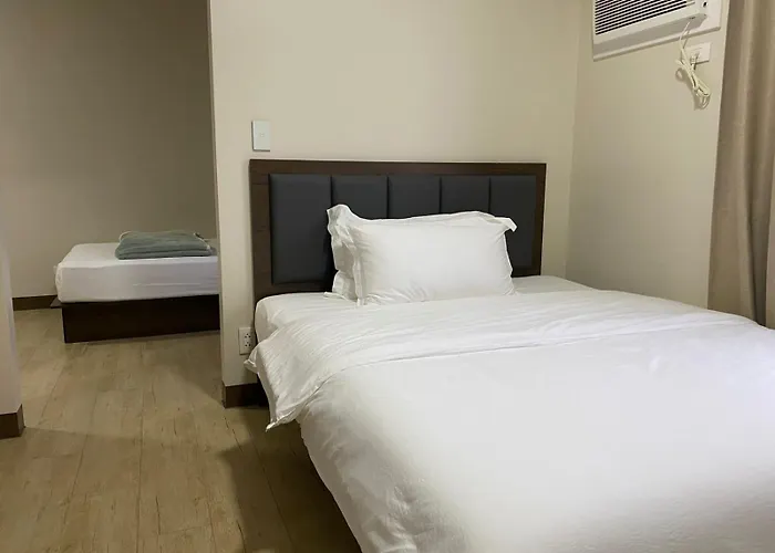 Appartement Bright Condo-gentry Manor 2 Mins To Okada - 6g