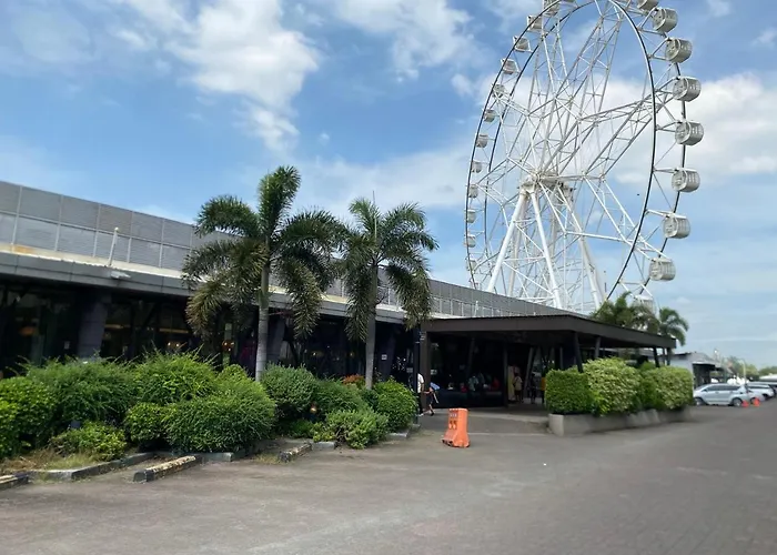 Bright Condo-gentry Manor 2 Mins To Okada - 6g *